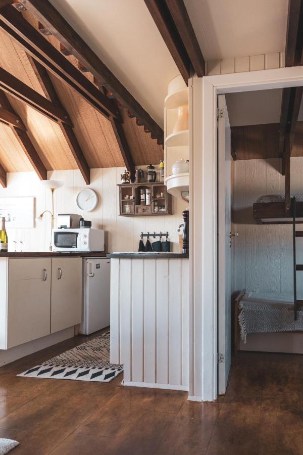 Bjoerk - A Cozy Hilltop Cottage - Great Location! Blaskogabyggd Exterior foto